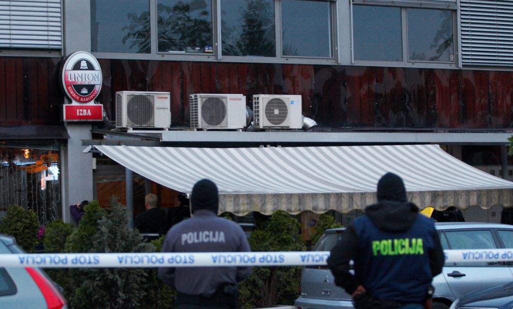V raciji v Črnučah prijeli več oseb